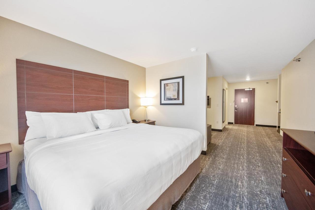 Cobblestone Hotel & Suites - Two Rivers Εξωτερικό φωτογραφία